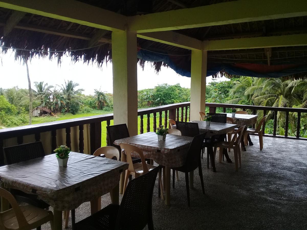 Josurfinn, Puraran Beach Baras  Kültér fotó